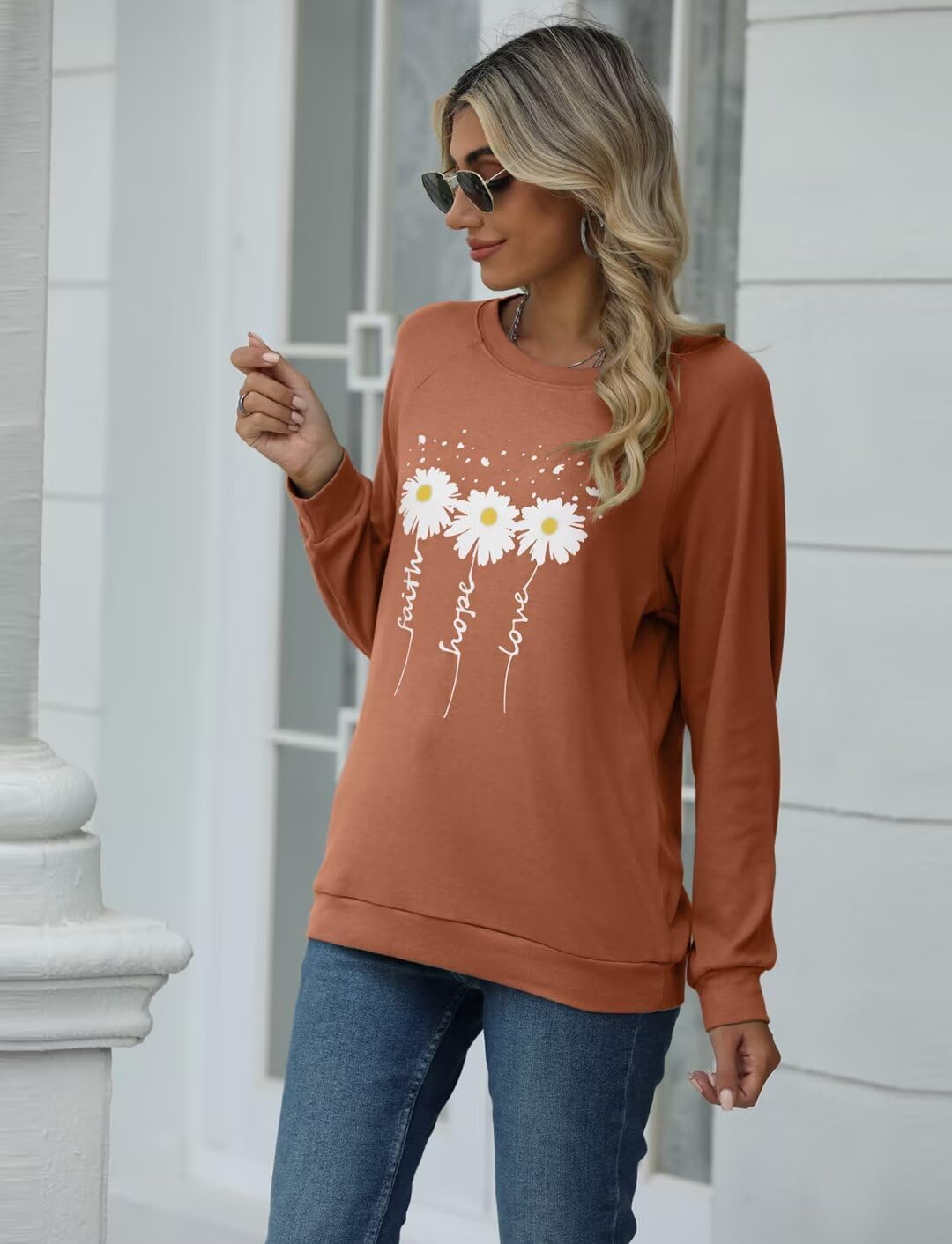 EADINVE Women Crewneck Daisy Print Long Sleeve Sweatshirts Faith-Hope-Love Graphic Tops Casual Loose Fit Pullover Shirts