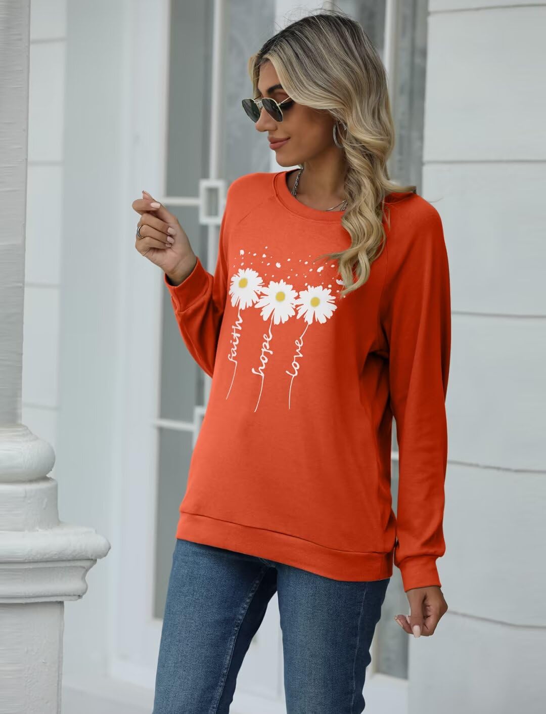 EADINVE Women Crewneck Daisy Print Long Sleeve Sweatshirts Faith-Hope-Love Graphic Tops Casual Loose Fit Pullover Shirts