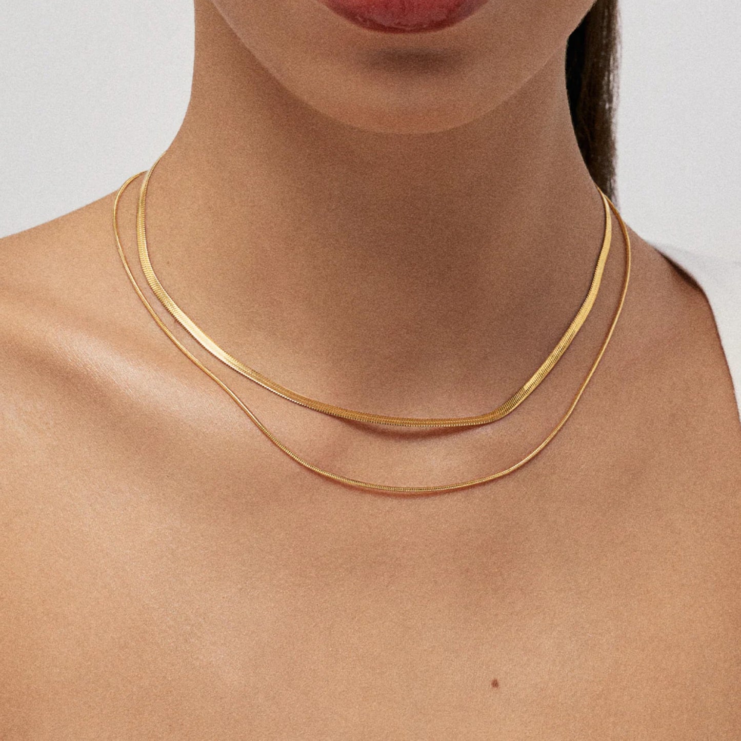 Hey Harper Nassau Necklace - Waterproof & Sweatproof Simple Womens Necklaces for Everyday Wear - Silver, Rose Gold, Gold Necklaces for Women - Stainless Steel Necklace - Herringbone Chain with 14k Golden Color PVD Coating - Necklaces for Women Trendy