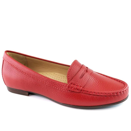 Driver Club USA Women's Genuine Leather Made in Brazil Greenwich Loafer