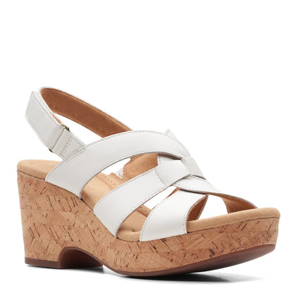 Clarks Womens Giselle Beach Suede Wedge Sandals
